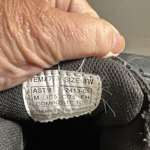 Dry Dawgs Composite Toe Waterproof Work Boots 8W EH ASTM F2413-05